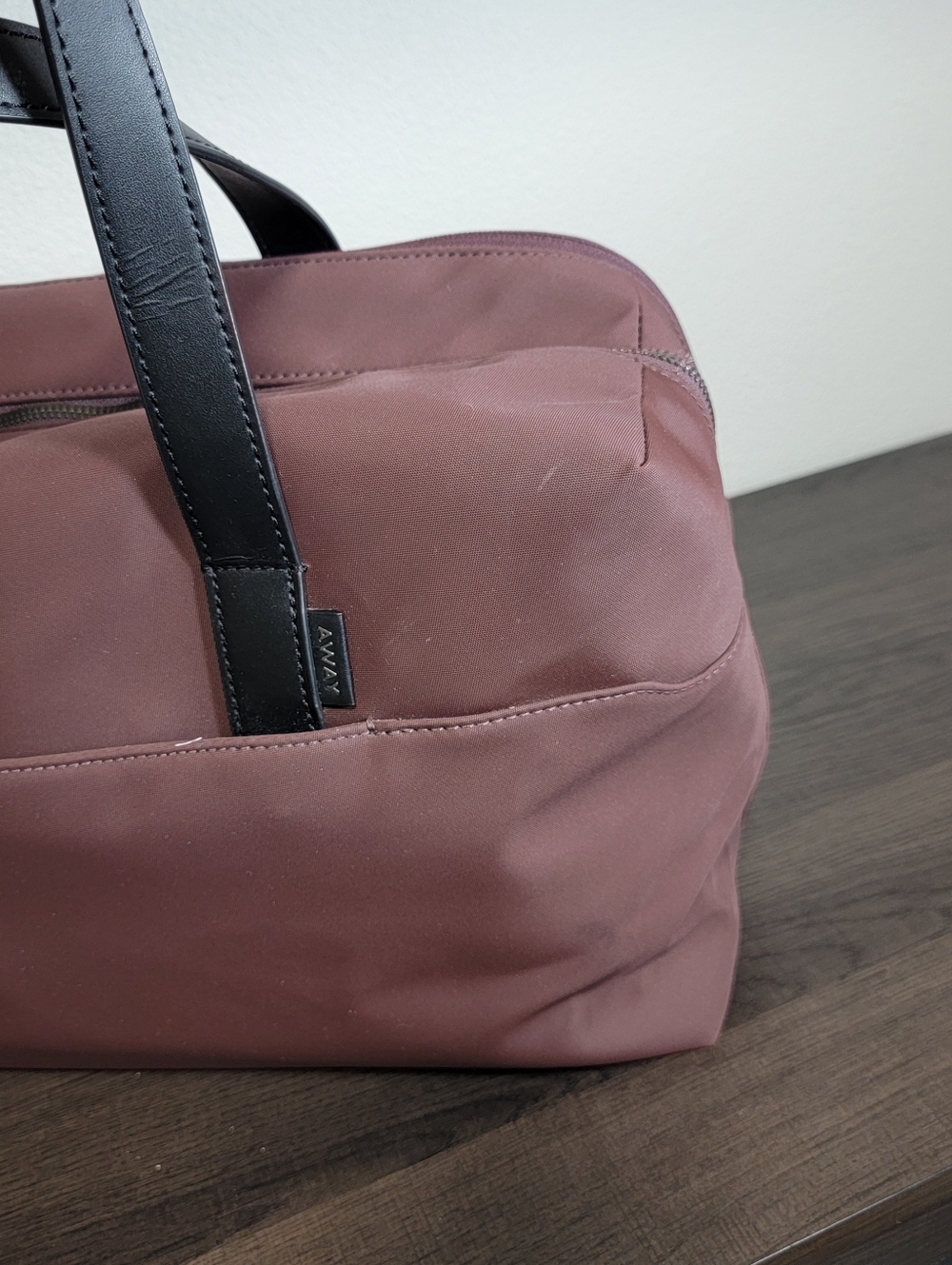 Away The Everywhere Bag In Burgandy No Shoulder Strap - Picture 9 of 10